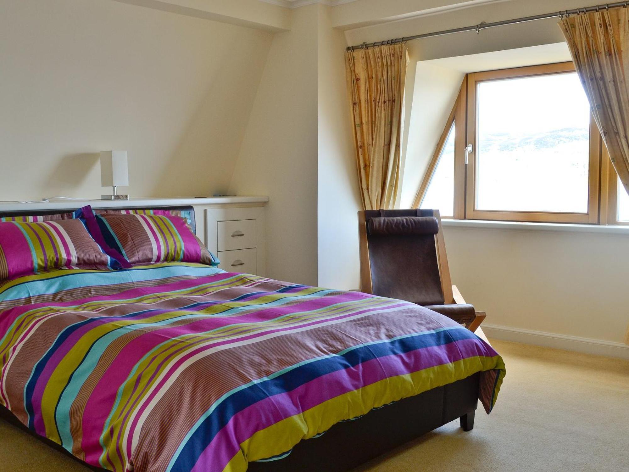 Waterside Villa Tighnabruaich Eksteriør billede